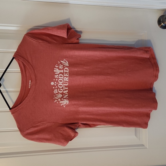 "Good natured" coral cactus tshirt - Picture 3 of 6